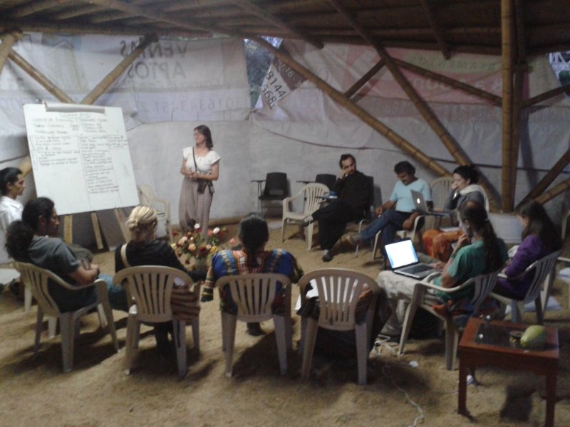 Reunión Marzo 2013-reestructuración.jpg