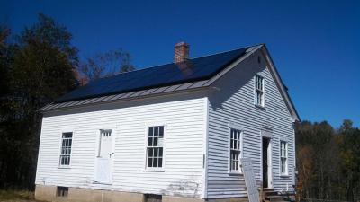 Fossil fuel divestment! 18 American-made panels instead of gas and propane